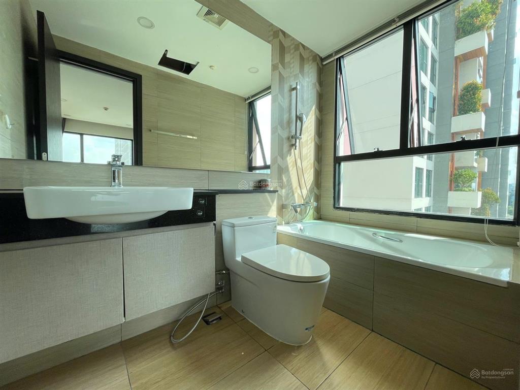 Cho thuê căn hộ 3pn2wc 106m2 ntcb, có rèm feliz en vista q2 giá chỉ 30tr/tháng.  0944 447 ***