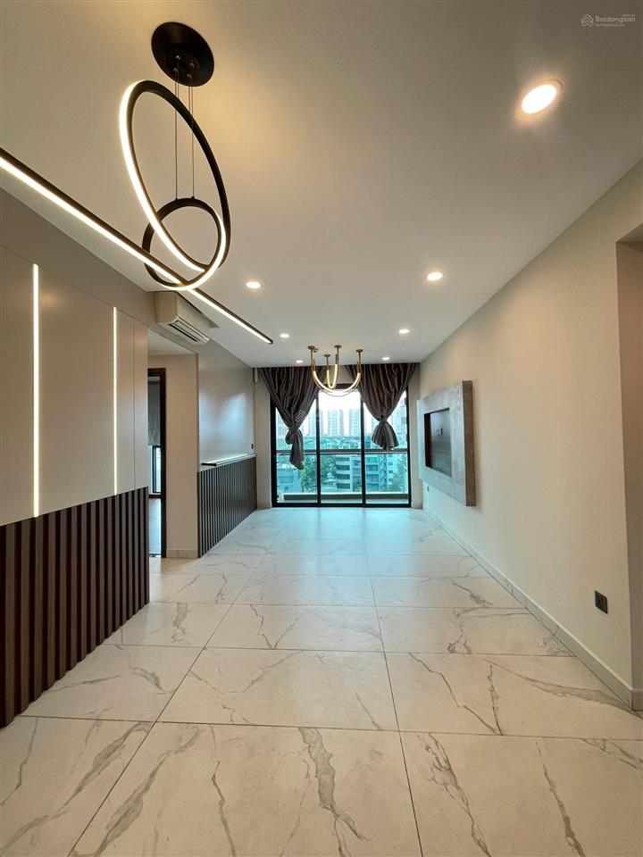 Cho thuê căn hộ 3pn2wc 106m2 ntcb, có rèm feliz en vista q2 giá chỉ 30tr/tháng.  0944 447 ***
