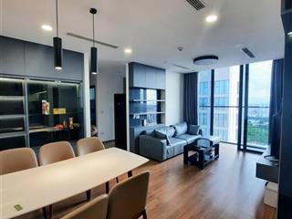 Chủ ngộp bank cần bán gấp căn hộ 3pn2wc 80m2 eco green sg q7 , có sổ hồng full nội thất chỉ 6.5tỷ