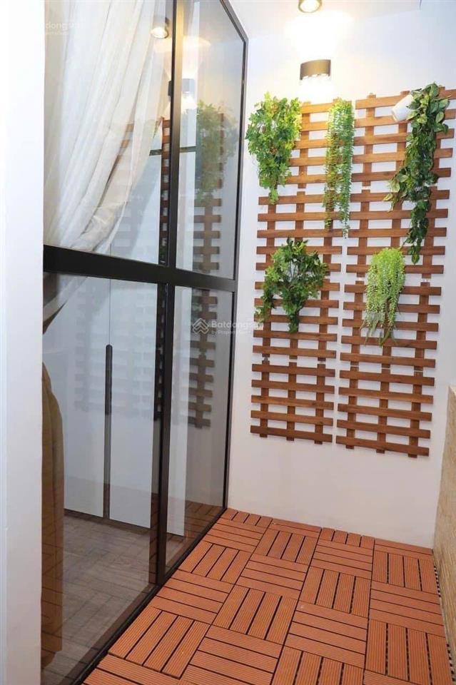 Hẻm 6m xe hơi, dt 65m2, 3 tầng đúc đẹp ở ngay, đường trần quang cơ, vip tân phú, giá chỉ có 5,9 tỷ