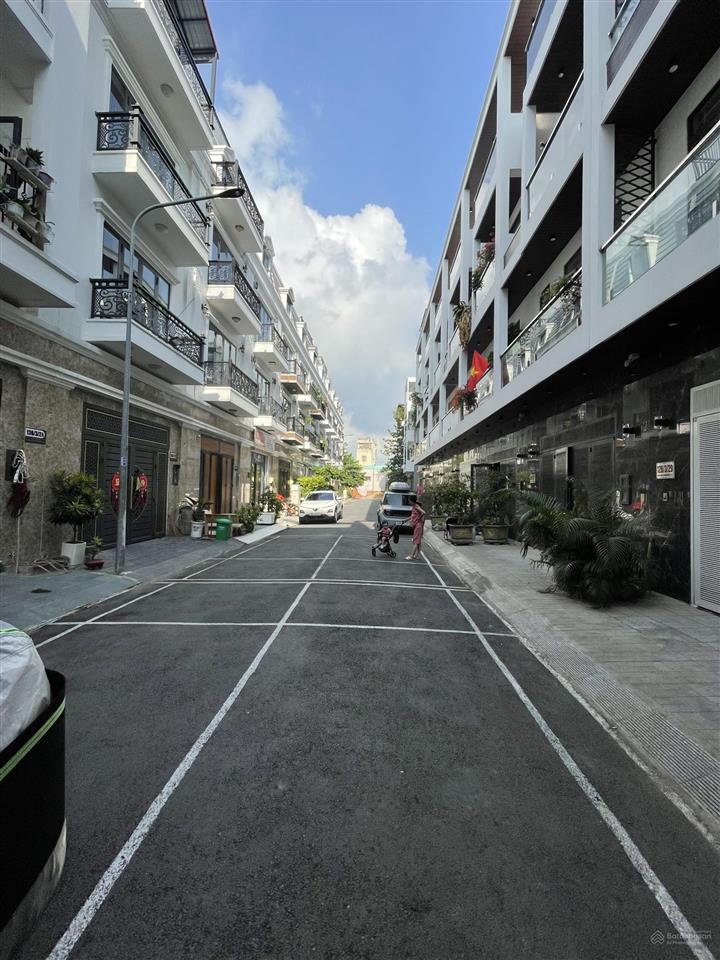 Bán gấp nhà riêng 126/3/23, gò sao, 8,5 tỷ, 53m2, 4pn, 5wc