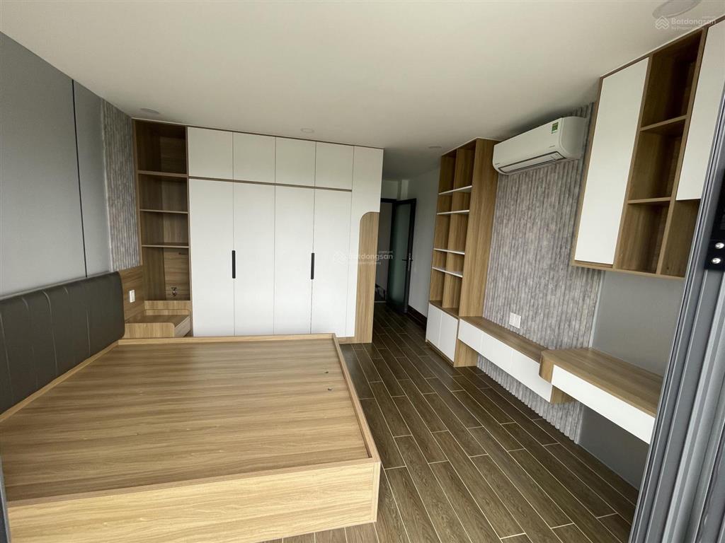 Bán nhà mặt phố hà huy giáp an phú đông 56m2 đường 12m vỉa hè 6m ,4pn,4wc chỉ 8tỉ99tr