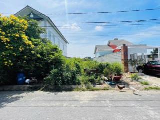 Chủ ngộp cuối năm bán nhanh trả bank  260m2 full thổ cư  đất ngay trung tâm thị trấn  sổ riêng