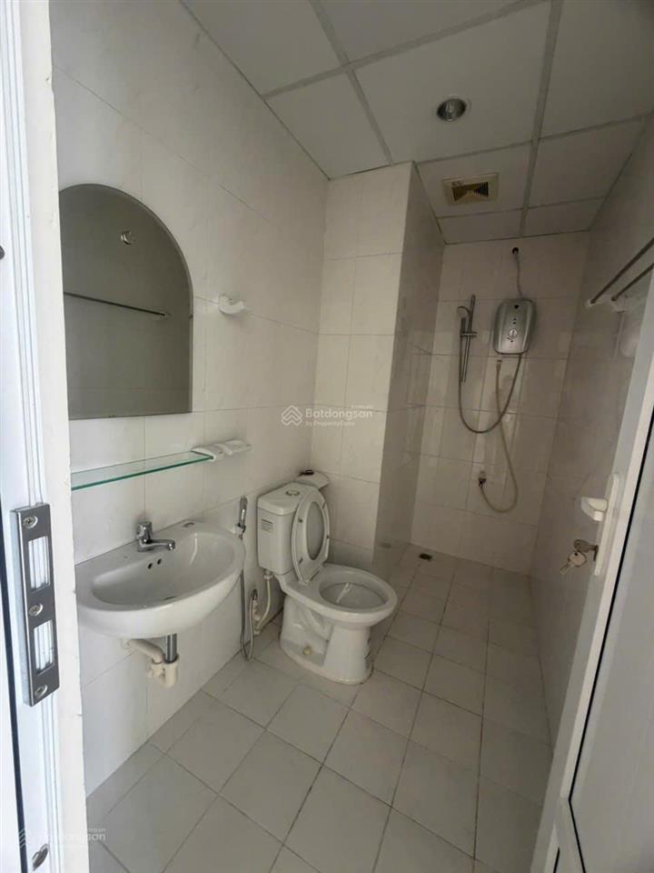 Chính chủ bán gấp căn 1pn chỉ 3,2tỷ/49m2 chung cư 90 nguyễn hữu cảnh, nhà mới dọn vào ở ngay