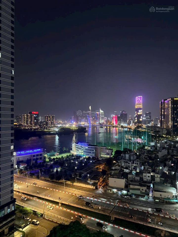 Bán gấp căn 1pn view sông 46m2 giá 3,35 tỷ chung cư 90 nguyễn hữu cảnh, nhà mới dọn vào ở ngay