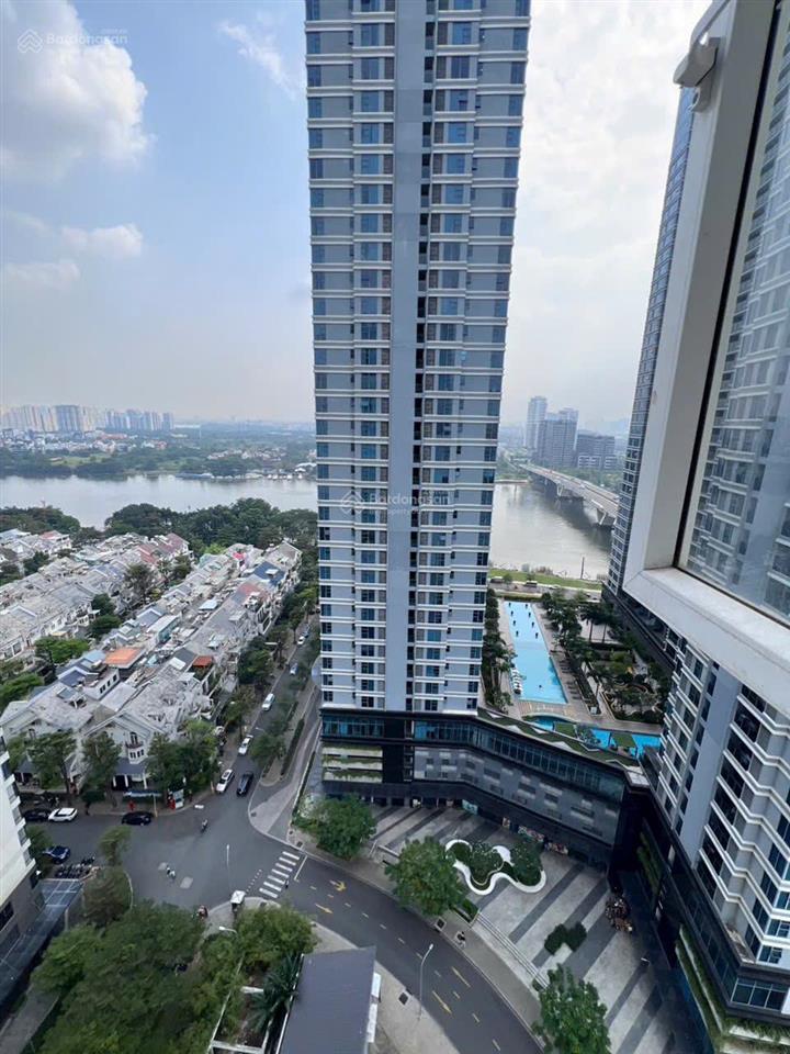 Bán gấp căn 1pn view sông 46m2 giá 3,35 tỷ chung cư 90 nguyễn hữu cảnh, nhà mới dọn vào ở ngay