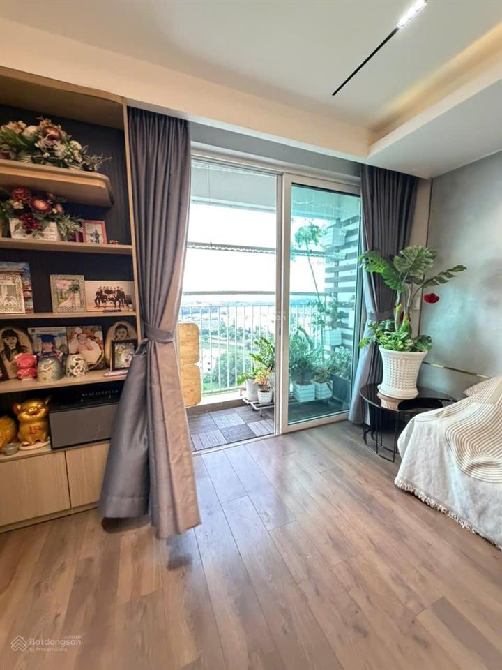 Chính chủ cho thuê căn hộ the krista 3pn 102m², full nội thất, nhà đẹp như hình, giá 18 triệu/tháng