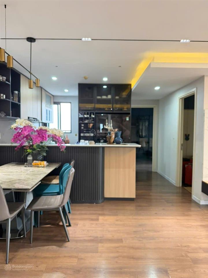 Chính chủ cho thuê căn hộ the krista 3pn 102m², full nội thất, nhà đẹp như hình, giá 18 triệu/tháng