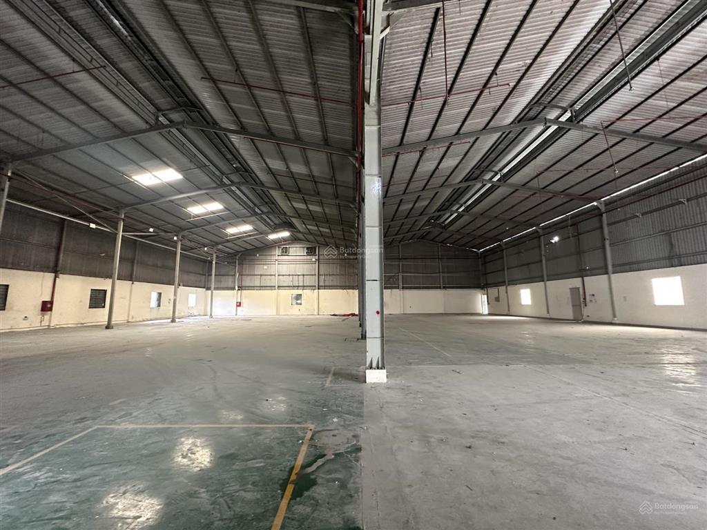 Cho thuê kho xưởng (1400m  100tr) pccc, xe cont, văn phòng