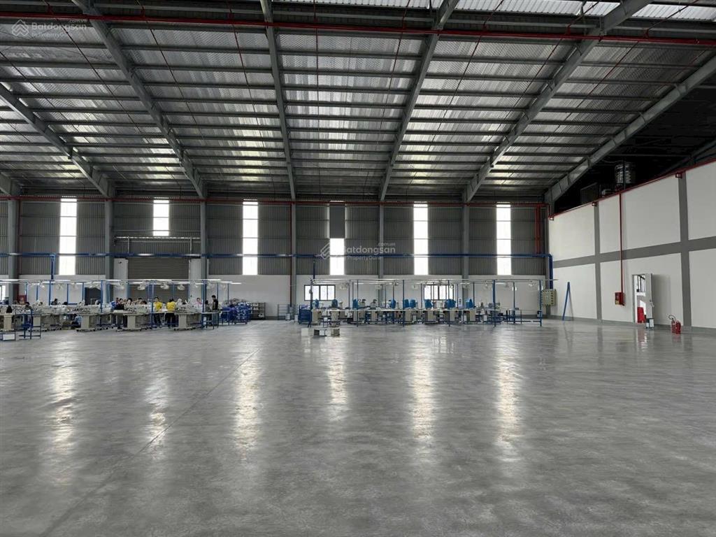 Cho thuê xưởng bình tân  xe cont  pccc  trạm điện  sân rộng  xưởng có hoàn công