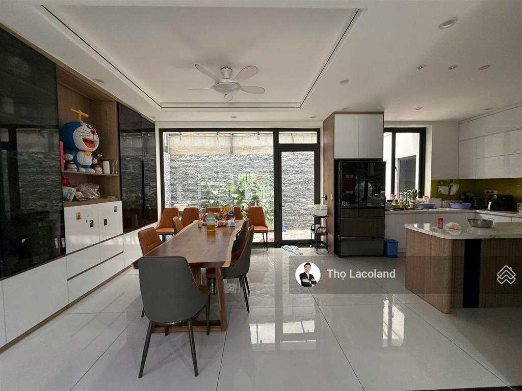 Bán biệt thự nhà vườn khu c geleximco dt 160m mặt tiền 8m hoàn thiện 5 tỷ full nội thất, giá 28 tỷ