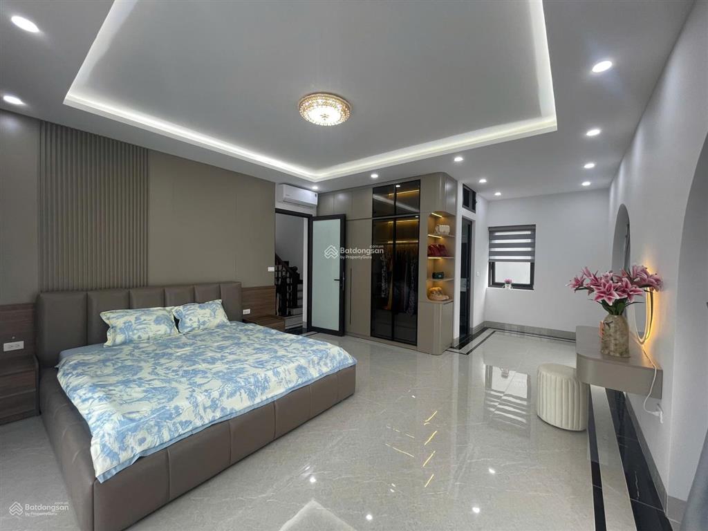 49 tỷ chút, có thương lượng. bán biệt thự đơn lập căn góc kđt văn khê hà đông 181m, hoàn thiện full