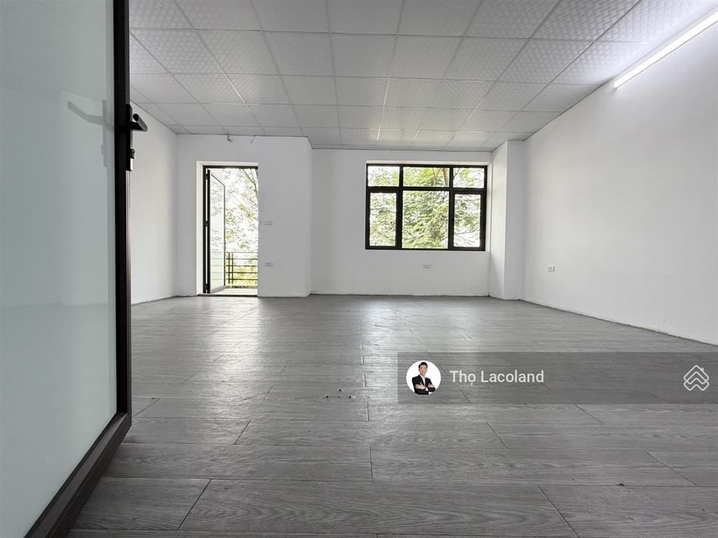 Gọi ngay. chỉ 9tr/tháng. cho thuê nhà hoàn thiện 135m x 4 tầng. ở và làm vp tại geleximco hà đông