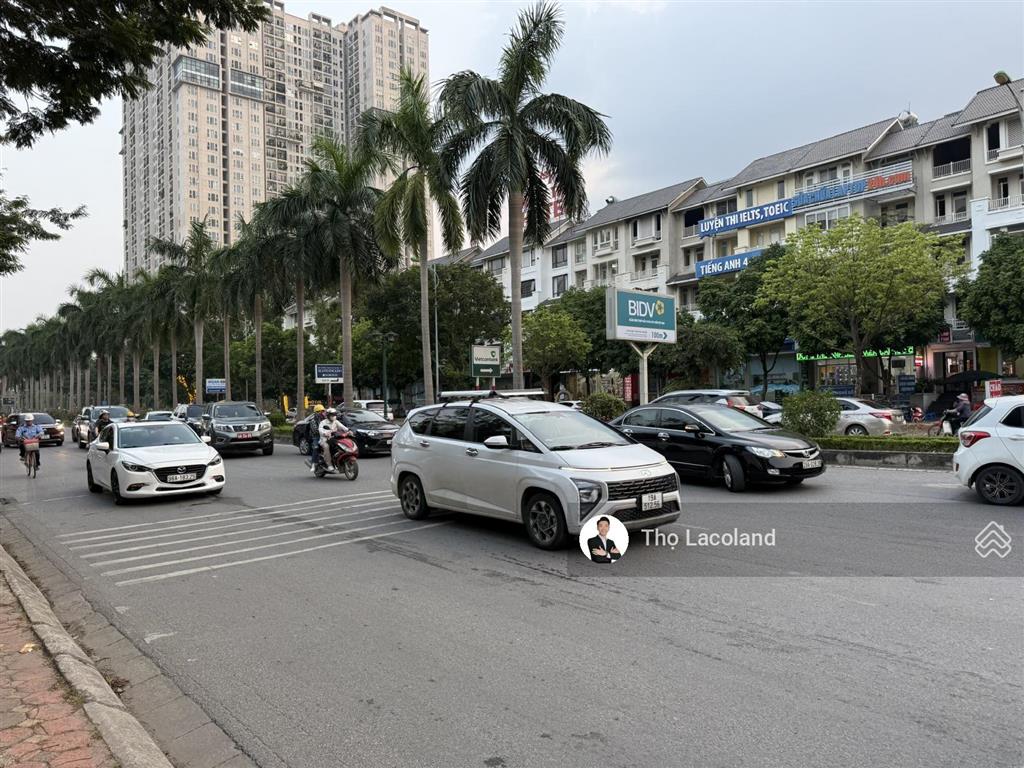 Bán nhà mặt phố lê trọng tấn cạnh vin smart city. 160m2 6t  mt 8m, đang thuê 70tr/th. giá hơn 50tỷ