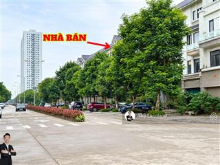 21 tỷ. chính chủ bán lk c40 ô 29, trục đường rộng 30m khu c geleximco (dt 114m, mt 6m) rẻ hơn 6 tỷ