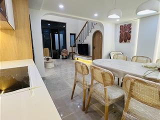 Nhà đẹp 2 tầng k142 lê độ new 100% full nội thất cao cấp