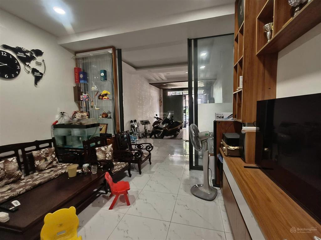 Bán nhà mặt tiền 2 tầng, đường số 3, phước bình, đỗ xuân hợp, phước long, hcm chỉ hơn 8 tỉ.