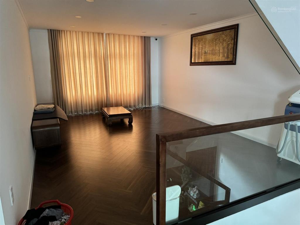 (hot)nhà 5 tầng thang máy mặt tiền kd bàu cát 5,2x27m 135m2 giá giảm sâu chỉ còn 23,9 tỷ(177tr/m2)