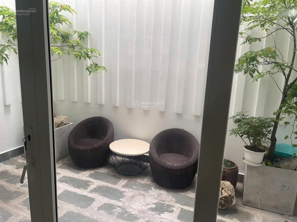 Hot nhà đẹp 5 tầng 5,8x23m  133,5m2 có thang máy  hẻm vip 10m bàn cờ bàu cát giá chỉ 18,5 tỷ tl