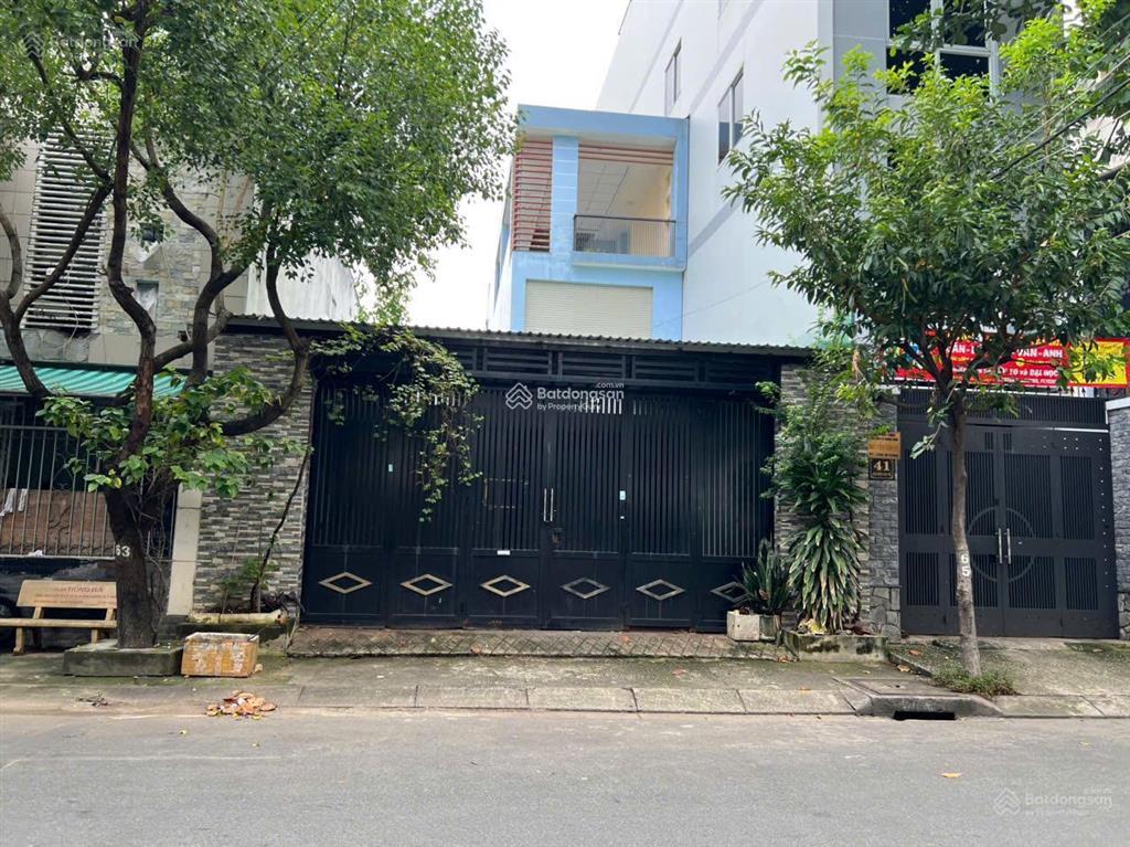 (cực rẻ) hxh hoàng hoa thám 5,75x45m công nhận 230m2 chỉ 80tr/m2  cho thuê 25tr/tháng chỉ 18,5 tỷ