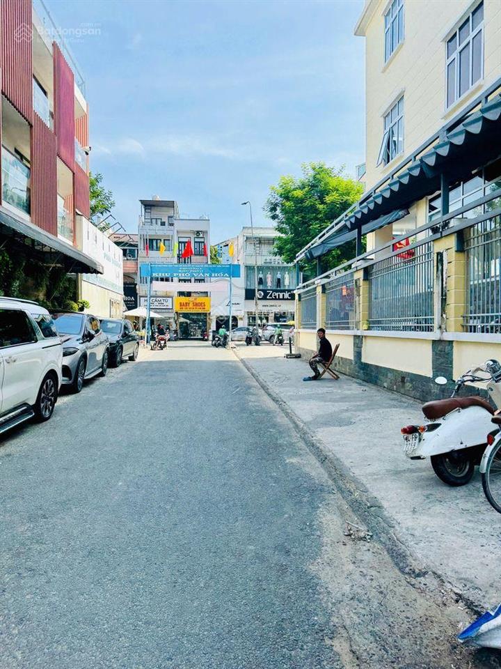 (cực rẻ) hxh hoàng hoa thám 5,75x45m công nhận 230m2 chỉ 80tr/m2  cho thuê 25tr/tháng chỉ 18,5 tỷ