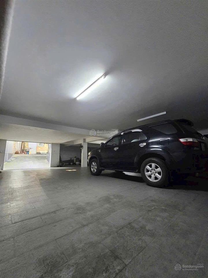 (ngộp)nhà đẹp 1 hầm 3 lầu ngang khủng 14m mtnb bàu cát  14x17m 212m2siêu đẹp ngộp bán chỉ 38.5tỷ