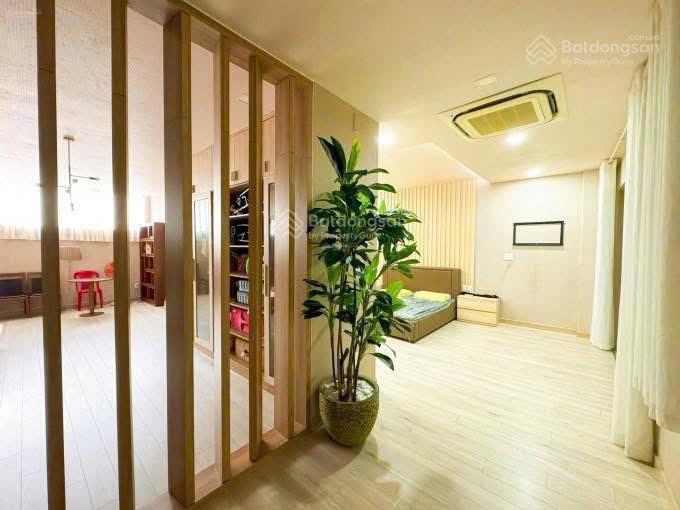 (ngộp bank)villa mtnb bàu cát 1 hầm 4 tầng ngang khủng 12,5mx17m mới xây 2024 chỉ 160tr/m2 35,8 tỷ