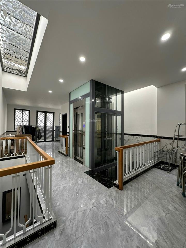 (hot)cực rẻ 6 tầng thang máy 140m2 đất hxh hoàng văn thụ 600m2 sàn  hdt 90tr/tháng giá 16,4 tỷ tl