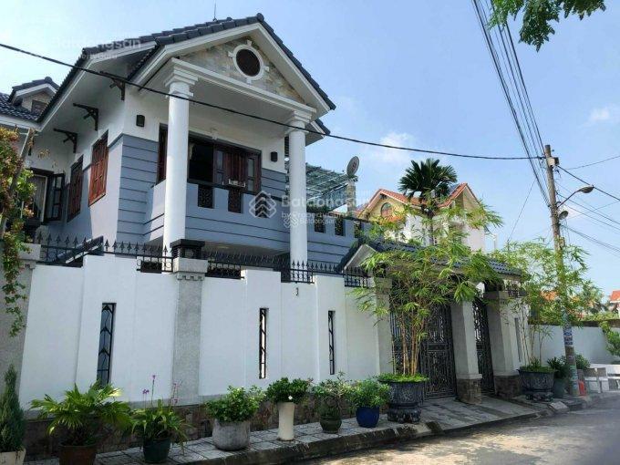 Bán rẻ mtnb đường cmt8 ngang khủng 24mx20m  460m2 villa sân vườn 2 tầng chỉ 160tr/m2! đường vip