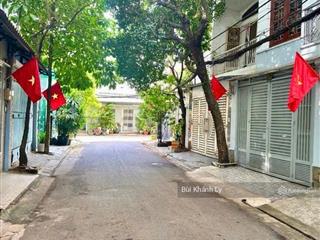 Bình thạnh hẻm xe hơi phan đăng lưu  bùi đình tuý ngang 4m gần sân bay 15p