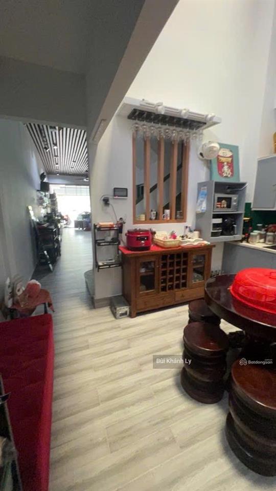 Siêu phẩm mặt tiền lê văn sỹ 110mngang 4m trung tâm kinh doanh đông đúc