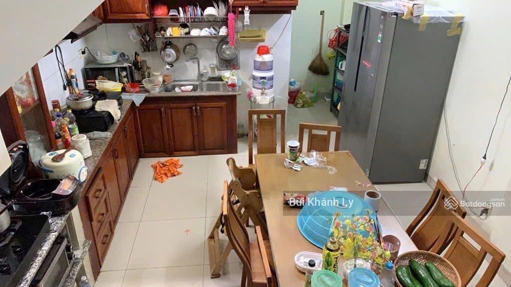 Mặt tiền kinh doanh phú nhuận  nguyễn văn trỗi hoàng diệu 65m ngang 4m 4 tầng sân thượng