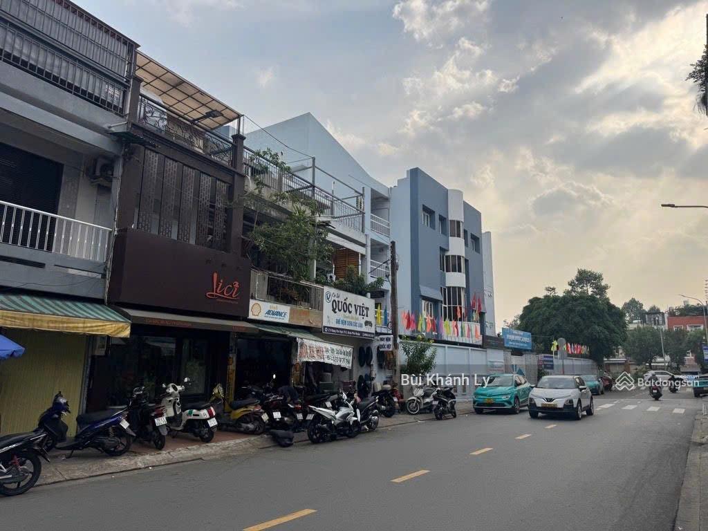 Mặt tiền kinh doanh  căn góc đặng văn ngữ  lê văn sỹ  100m2  nở hậu tài lộc