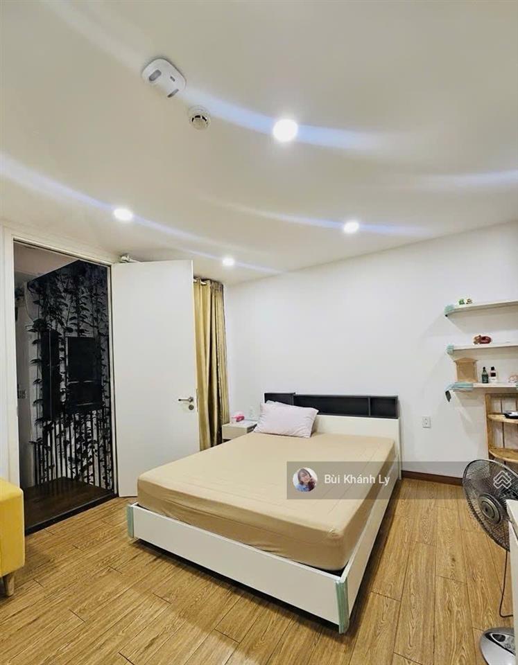 Quận phú nhuận, sát mặt tiền khu vip trường sa  huỳnh văn bánh 92m2