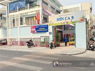 Phú nhuận sát mặt tiền phan xích long  nguyễn đình chiểu 4tầng. 5 phòng