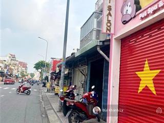 Phú nhuận 
mặt tiền kinh doanh nguyễn kiệm  phan đăng lưu hợp đồng thuê tốt