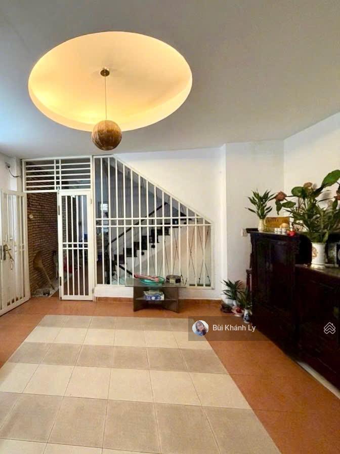 Bình thạnh mặt tiền kinh doanh hoàng hoa thám  ngang lớn 5m hđ ~80tr/th