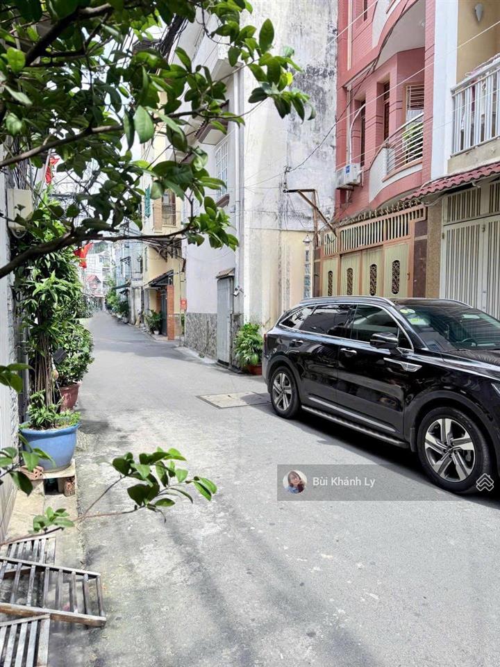 Phú nhuận hẻm xe hơi huỳnh văn bánh  lê văn sỹ bán đất tặng nhà 2t