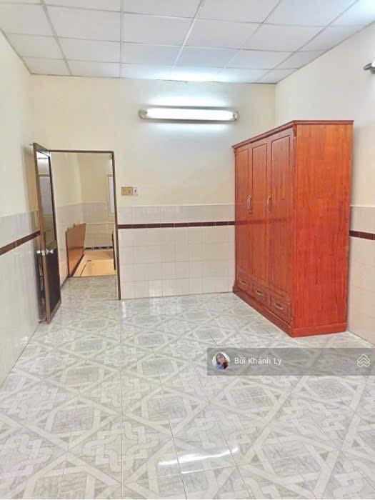 Phú nhuận hẻm xe hơi huỳnh văn bánh  lê văn sỹ bán đất tặng nhà 2t