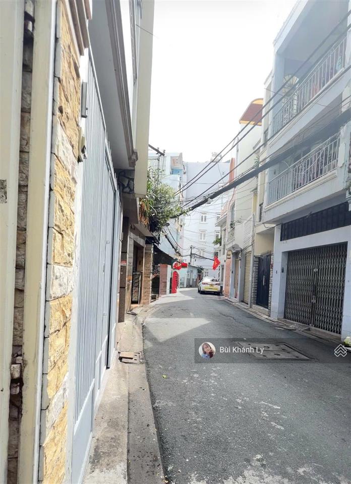 Hẻm xe hơi 7m phan đình phùng  cô bắc  thông khuvip phan xích long
3 tầng