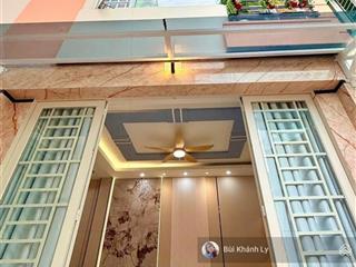 Bán nhà phú nhuận khuvip phan đăng lưu  thích quảng đức 4 tầng