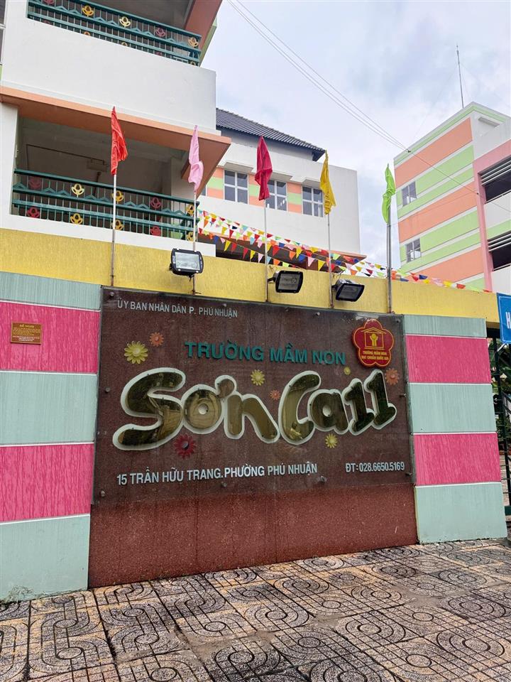 Bán gấp nhà đất phú nhuận khu vip nguyễn văn trỗi, sát quận 3