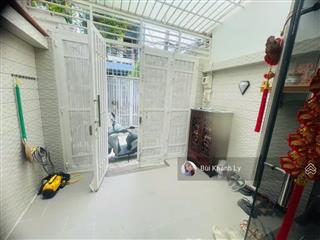 Hàng hiếm quận 3 cách mạng t8 70m 4 tầng trung tâm gần metro