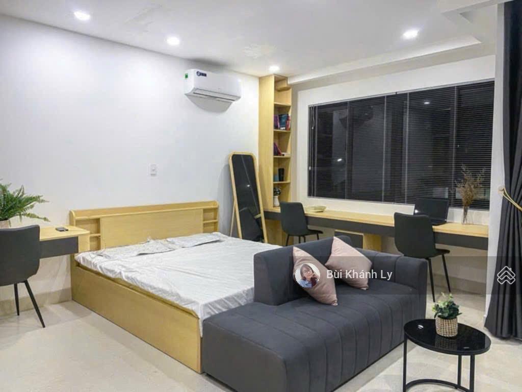 Toà nhà mặt tiền khu vip nguyễn cửu vân 6 tầng thang máy, dòng tiền 70tr/th