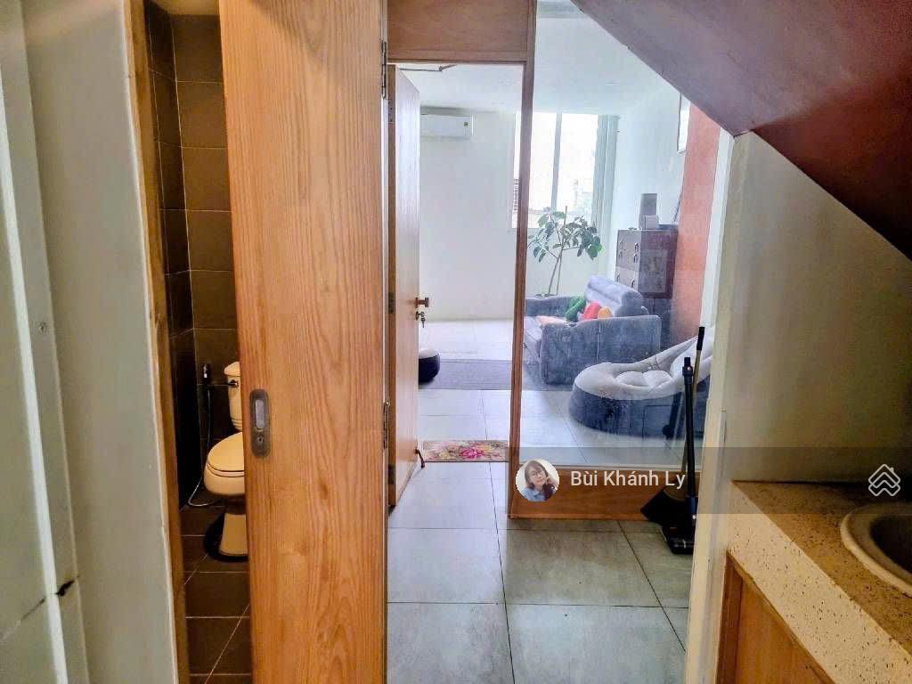 Bán nhà riêng tại phan đăng lưu, 6 tầng sân thượng, 76 m2, chính chủ