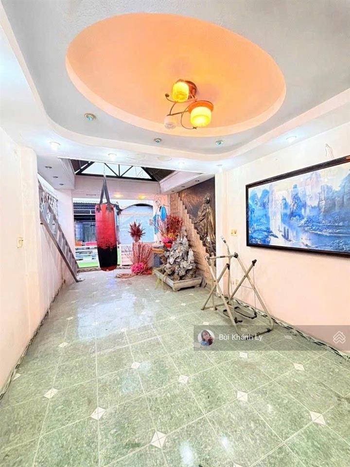 Nhà quận 3 hẻm xe tải trường sa 5 tầng, 6pn, di chuyển tứ hướng giáp q1