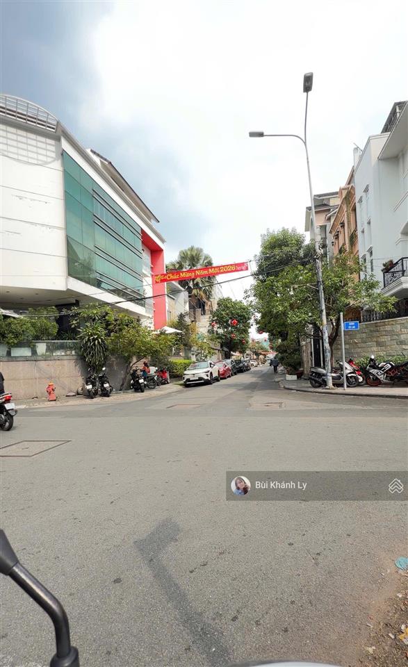 Đất vàng phú nhuận 214m mặt tiền đường hoa, xây hầm + 6 tầng, kinh doanh đỉnh