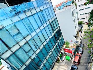 Tôi cần bán toà nhà văn phòng trục chính nguyễn văn trỗi hầm thang máy + 7 tầng xịn.