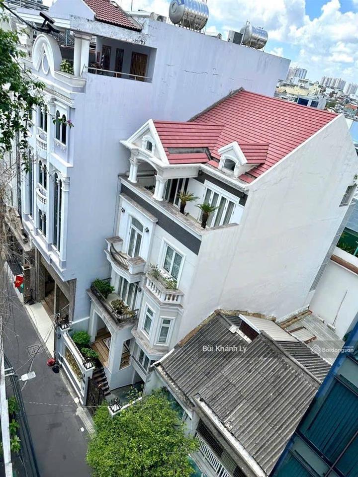 Tôi cần bán toà nhà văn phòng trục chính nguyễn văn trỗi hầm thang máy + 7 tầng xịn.