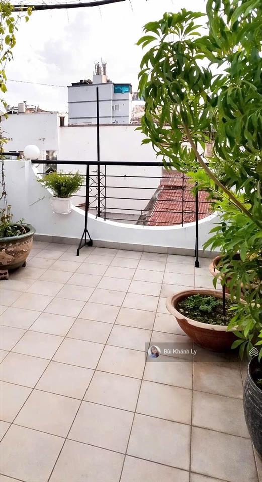 Nhà hxh trung tâm phú nhuận gần phan đình phùng, 4pn, kinh doanh tốt